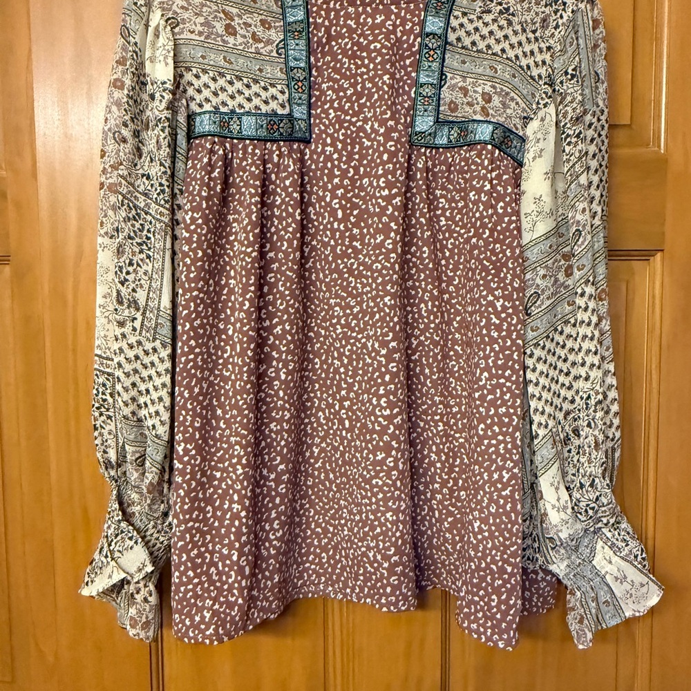 Entro Multicolor Patterned Blouse